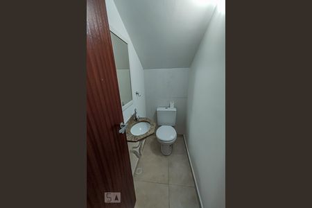 Lavabo de casa de condomínio para alugar com 2 quartos, 82m² em Vila Matilde, São Paulo