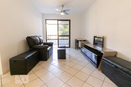 Sala de apartamento para alugar com 2 quartos, 85m² em Saco Grande, Florianópolis