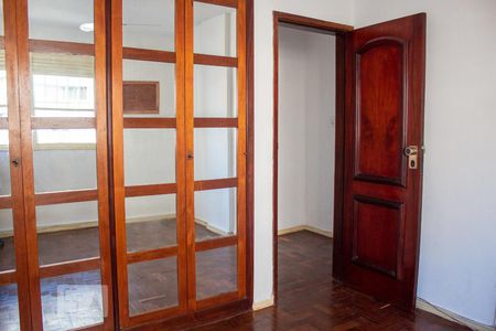 Quarto 1 de apartamento para alugar com 2 quartos, 59m² em Estácio, Rio de Janeiro