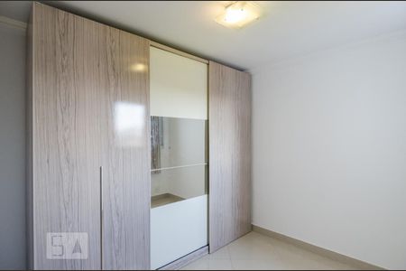 Quarto da suíte de apartamento para alugar com 3 quartos, 62m² em Ferrazópolis, São Bernardo do Campo
