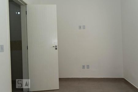 Quarto 1  de apartamento para alugar com 2 quartos, 32m² em Pari, São Paulo