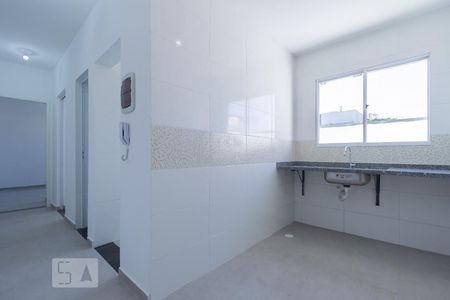 Cozinha de apartamento para alugar com 2 quartos, 36m² em Pari, São Paulo