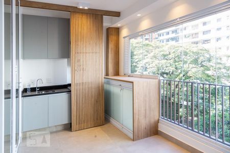 Varanda de apartamento para alugar com 2 quartos, 61m² em Vila Uberabinha, São Paulo