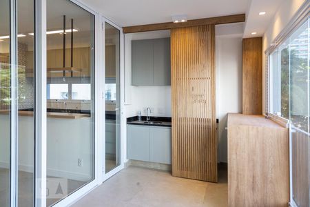 Varanda de apartamento para alugar com 2 quartos, 61m² em Vila Uberabinha, São Paulo