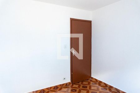 Quarto 2 de casa à venda com 5 quartos, 155m² em Vila Mira, São Paulo