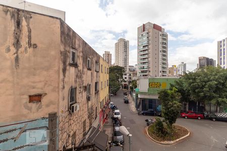 Vista da sala de apartamento para alugar com 1 quarto, 56m² em Pinheiros, São Paulo