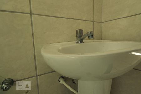 Lavabo de casa de condomínio à venda com 2 quartos, 100m² em Vila América, Santo André