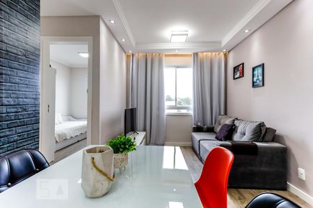 Sala de apartamento para alugar com 2 quartos, 45m² em Jardim Leonor Mendes de Barros, São Paulo