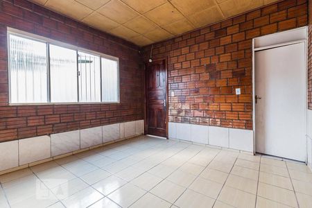 Dormitório de casa de condomínio à venda com 1 quarto, 40m² em São José, Porto Alegre