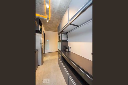 Cozinha  de apartamento à venda com 1 quarto, 70m² em Petrópolis, Porto Alegre