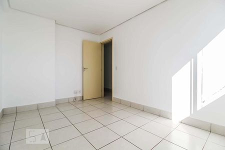 Quarto 1 de apartamento para alugar com 2 quartos, 76m² em Jardim Goiás, Goiânia