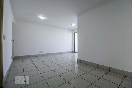 Sala de apartamento para alugar com 2 quartos, 76m² em Jardim Goiás, Goiânia