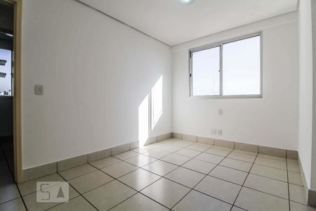 Quarto 1 de apartamento para alugar com 2 quartos, 76m² em Jardim Goiás, Goiânia