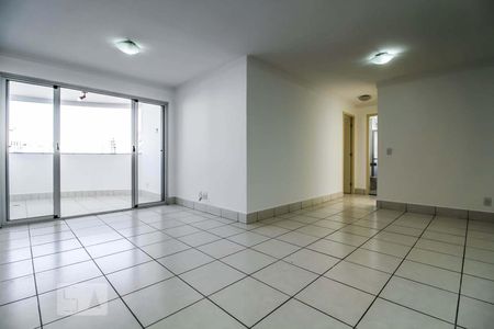 Sala de apartamento para alugar com 2 quartos, 76m² em Jardim Goiás, Goiânia