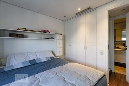 Suíte 1 de apartamento à venda com 2 quartos, 71m² em Jardim Paulista, São Paulo