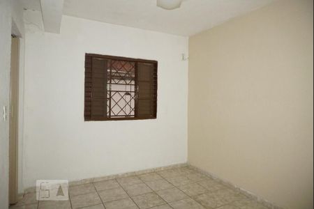 Quarto de casa para alugar com 1 quarto, 35m² em Jardim de Lorenzo, São Paulo