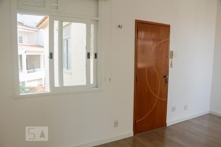 sala de apartamento à venda com 2 quartos, 60m² em São Francisco Xavier, Rio de Janeiro