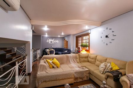 Sala de Estar de casa à venda com 4 quartos, 420m² em Partenon, Porto Alegre