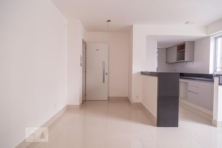 Sala de apartamento para alugar com 2 quartos, 70m² em Funcionários, Belo Horizonte