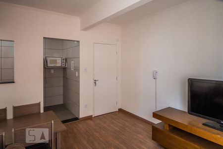 Sala de apartamento para alugar com 1 quarto, 43m² em Jardim Chapadão, Campinas