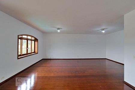 Sala de casa para alugar com 4 quartos, 484m² em Jardim Leonor, São Paulo