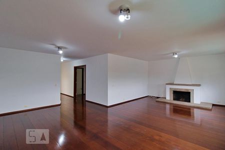 Sala de casa à venda com 4 quartos, 484m² em Jardim Leonor, São Paulo