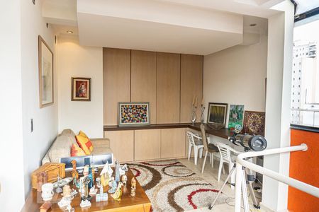 Apartamento à venda com 172m², 4 quartos e 3 vagas Apartamento à venda com 172m², 4 quartos e 3 vagasSala 2