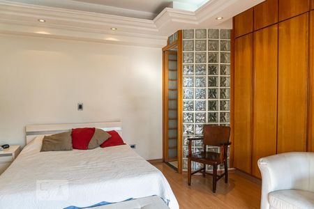 Apartamento à venda com 172m², 4 quartos e 3 vagas Apartamento à venda com 172m², 4 quartos e 3 vagasSuíte 2