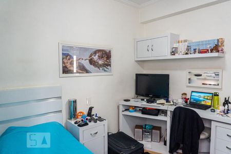 Apartamento à venda com 172m², 4 quartos e 3 vagas Apartamento à venda com 172m², 4 quartos e 3 vagasQuarto 2