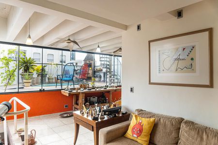 Apartamento à venda com 172m², 4 quartos e 3 vagas Apartamento à venda com 172m², 4 quartos e 3 vagasSala 2