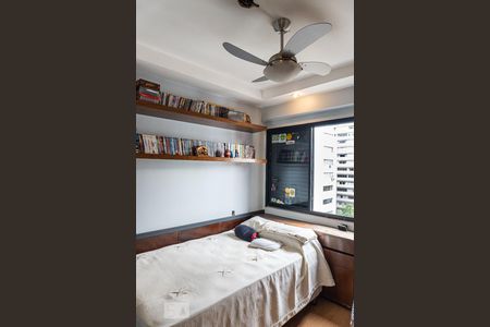 Apartamento à venda com 172m², 4 quartos e 3 vagas Apartamento à venda com 172m², 4 quartos e 3 vagasQuarto 1