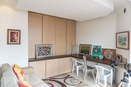 Apartamento à venda com 172m², 4 quartos e 3 vagas Apartamento à venda com 172m², 4 quartos e 3 vagasSala 2