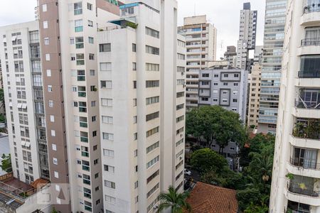 Apartamento à venda com 172m², 4 quartos e 3 vagas Apartamento à venda com 172m², 4 quartos e 3 vagasVista da Varanda