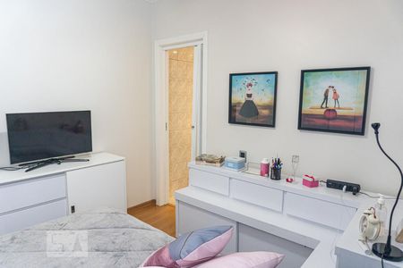 Apartamento à venda com 172m², 4 quartos e 3 vagas Apartamento à venda com 172m², 4 quartos e 3 vagasSuíte 1