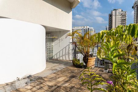 Apartamento à venda com 172m², 4 quartos e 3 vagas Apartamento à venda com 172m², 4 quartos e 3 vagasTerraço