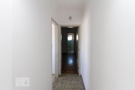 Corredor de casa à venda com 2 quartos, 246m² em Vila Prudente, São Paulo