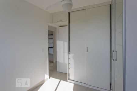 Quarto 1 de apartamento para alugar com 2 quartos, 57m² em Jardim Guanabara, Belo Horizonte