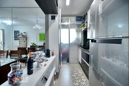 Cozinha de apartamento à venda com 2 quartos, 67m² em Água Branca, São Paulo