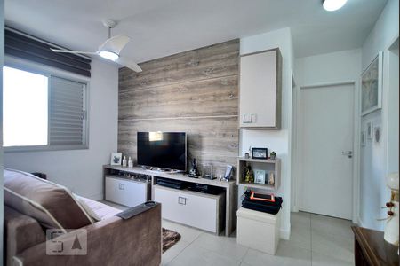 Sala de apartamento à venda com 2 quartos, 67m² em Água Branca, São Paulo