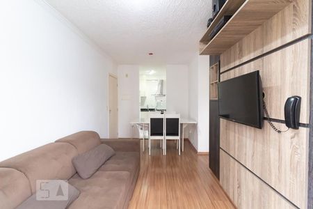 Sala de Estar de apartamento para alugar com 2 quartos, 47m² em Colônia (zona Leste), São Paulo