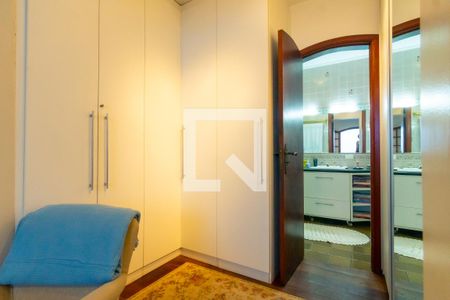 Casa à venda com 608m², 3 quartos e 6 vagas Casa à venda com 608m², 3 quartos e 6 vagasCloset do quarto 2