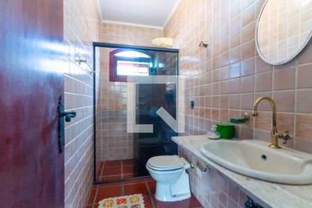 Casa à venda com 608m², 3 quartos e 6 vagas Casa à venda com 608m², 3 quartos e 6 vagasBanheiro da suíte 1