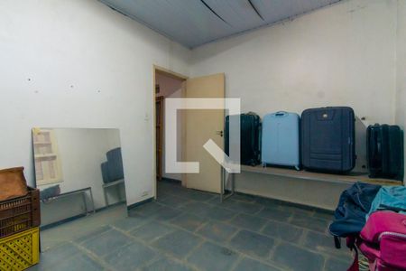 Casa à venda com 608m², 3 quartos e 6 vagas Casa à venda com 608m², 3 quartos e 6 vagasQuarto de serviço 1