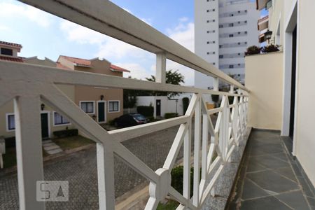 Sacada de casa de condomínio para alugar com 3 quartos, 130m² em Vila São Silvestre, São Paulo