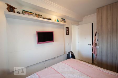 Suíte de apartamento para alugar com 2 quartos, 64m² em Vila Sônia, São Paulo