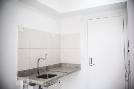 Cozinha de kitnet/studio para alugar com 1 quarto, 23m² em Centro, São Paulo