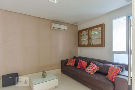 Sala 2 - TV de apartamento para alugar com 3 quartos, 196m² em Pituba, Salvador