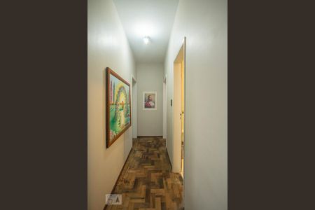 Corredor de apartamento à venda com 3 quartos, 59m² em Cristo Redentor, Porto Alegre