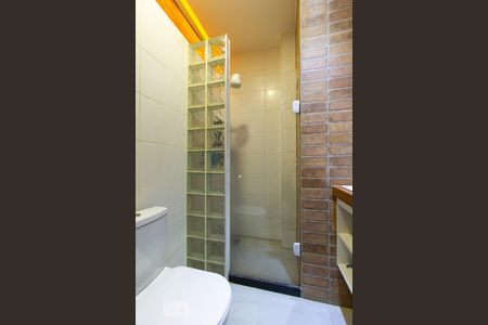 Banheiro de apartamento à venda com 1 quarto, 45m² em Glória, Rio de Janeiro
