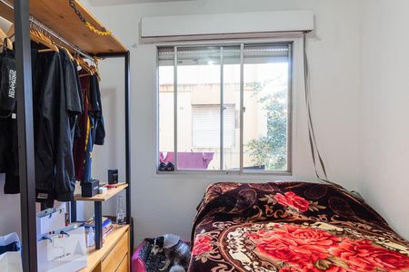 Quarto 2 de apartamento para alugar com 2 quartos, 59m² em Jardim Carvalho, Porto Alegre